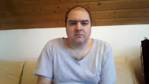 Snapshot of bear037 chatting on 01/19/25, 09:44 bear037 online show from 01/19/25, 09:44