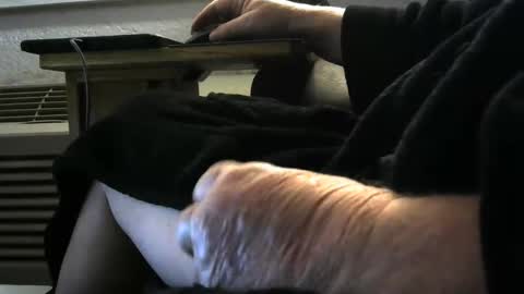 bear4146 online show from 02/07/26, 01:48