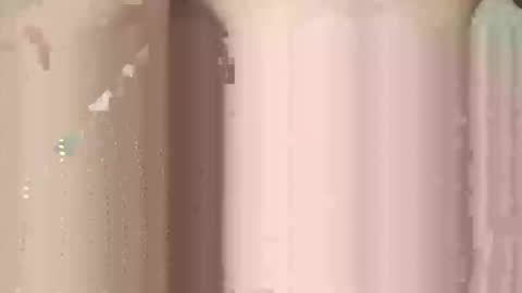 bear74807 online show from 11/30/25, 04:44