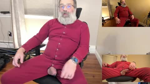 BareBear online show from 01/05/25, 07:49