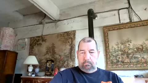 Snapshot of bearacuda555 chatting on 12/15/24, 11:45 Bruno online show from 12/15/24, 11:45