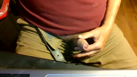 Snapshot of bearacuda555 chatting on 09/09/25, 03:06 Bruno online show from 09/09/25, 03:06