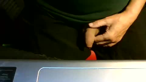 Snapshot of bearacuda555 chatting on 10/17/25, 04:20 Bruno online show from 10/17/25, 04:20