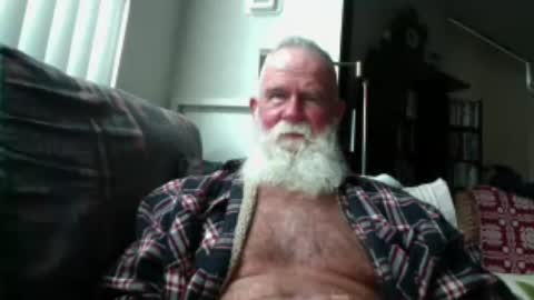 beardbushy online show from 06/14/26, 05:15