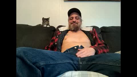 bearded_woodsman online show from 12/04/24, 04:38