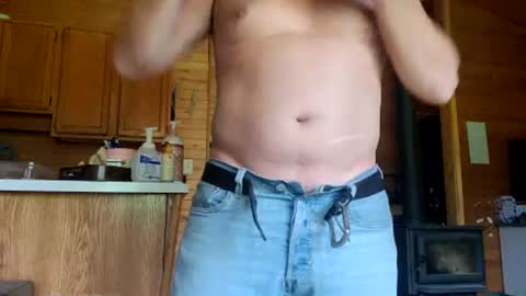 Snapshot of bearded_woodsman chatting on 06/13/26, 12:30 bearded_woodsman online show from 06/13/26, 12:30
