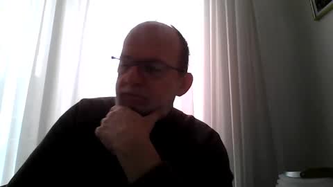 Snapshot of beardman916444 chatting on 01/19/25, 01:01 Beardman online show from 01/19/25, 01:01