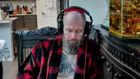 beardntattootx online show from 09/10/25, 06:52