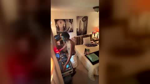 bearmeat4you online show from 05/17/26, 11:01