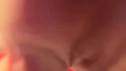 Snapshot of bearmoon820430 chatting on 10/29/25, 07:37 bearmoon820430 online show from 10/29/25, 07:37