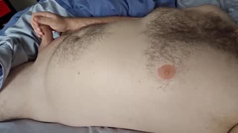 Snapshot of bearsarehot99 chatting on 02/19/25, 10:20 bearsarehot99 online show from 02/19/25, 10:20