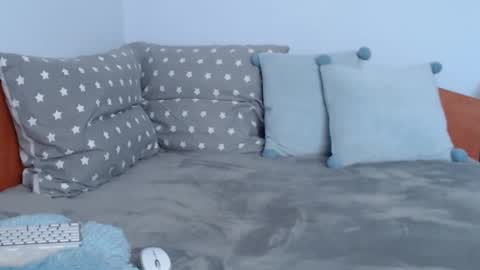 beatrice26 online show from 03/05/25, 12:22