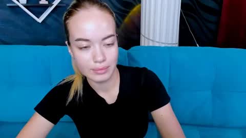 Snapshot of beatrice33 chatting on 08/09/26, 03:34 alexa online show from 08/09/26, 03:34