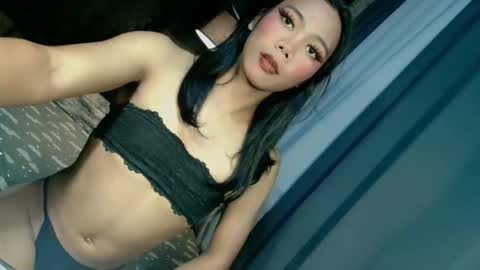 Snapshot of beatrice_luna chatting on 04/16/26, 03:57 beatrice_luna online show from 04/16/26, 03:57