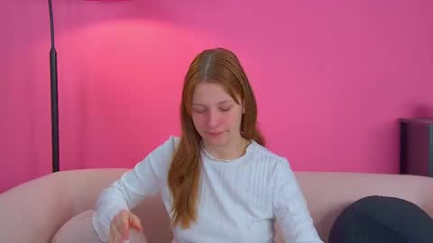 Beatrice online show from 11/18/25, 07:18