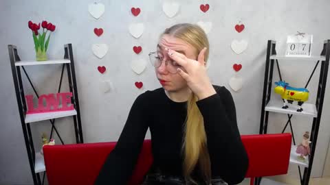 BeatriceFlyy online show from 12/07/24, 06:10