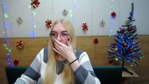 BeatriceFlyy online show from 12/29/24, 10:23