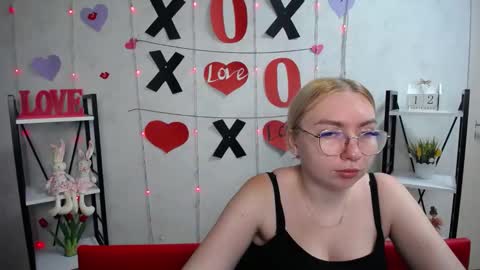 BeatriceFlyy online show from 09/12/25, 12:05