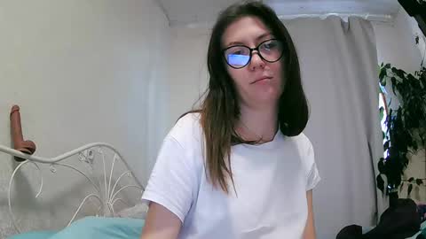 BeatriceTender online show from 12/10/24, 09:12