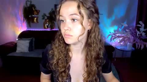 Snapshot of beatricewild chatting on 07/08/26, 10:09 BeatriceWild online show from 07/08/26, 10:09