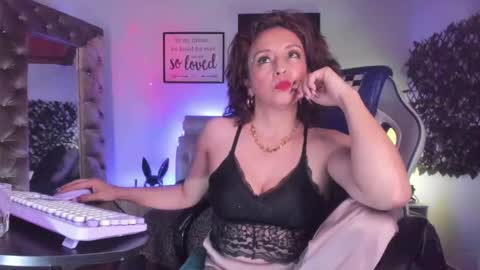 Chanel online show from 11/09/25, 05:50