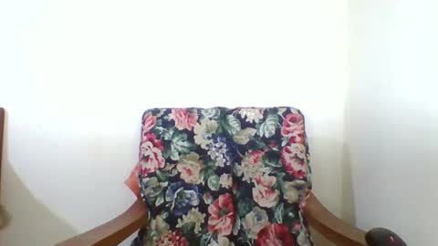 Eva online show from 10/23/25, 02:11