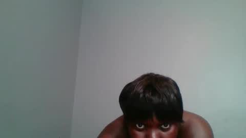 Snapshot of beautie699392 chatting on 02/26/25, 06:58 Lil stunner online show from 02/26/25, 06:58