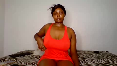 Snapshot of beautiful_and_lovely chatting on 03/18/26, 09:34 Chelsea and Raymond online show from 03/18/26, 09:34