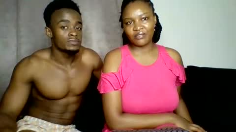 Snapshot of beautiful_and_lovely chatting on 06/18/26, 04:46 Chelsea and Raymond online show from 06/18/26, 04:46