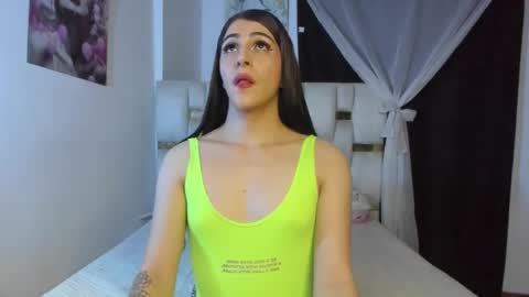 Snapshot of beautiful_doll888 chatting on 03/08/26, 02:04 Valeria online show from 03/08/26, 02:04