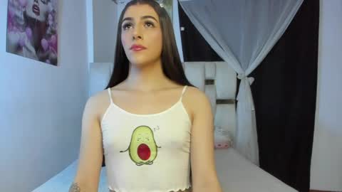 Snapshot of beautiful_doll888 chatting on 04/16/26, 02:45 Valeria online show from 04/16/26, 02:45