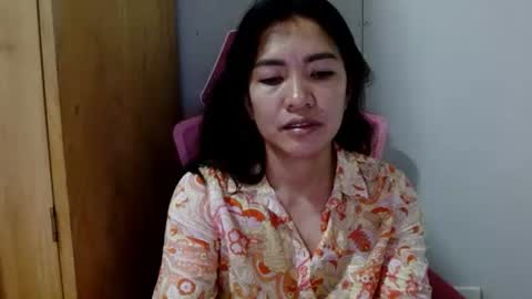 Snapshot of beautiful_sm1le chatting on 03/18/26, 05:10 Smiley online show from 03/18/26, 05:10