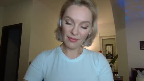 Beautifulkollette online show from 01/04/25, 11:38