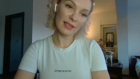 Beautifulkollette online show from 01/11/25, 12:40