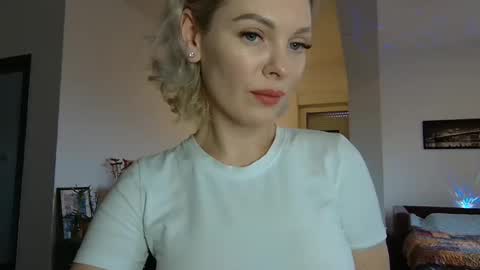 Beautifulkollette online show from 01/23/25, 11:37