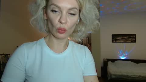 Beautifulkollette online show from 02/06/25, 11:21