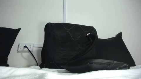 maria online show from 02/11/25, 10:18