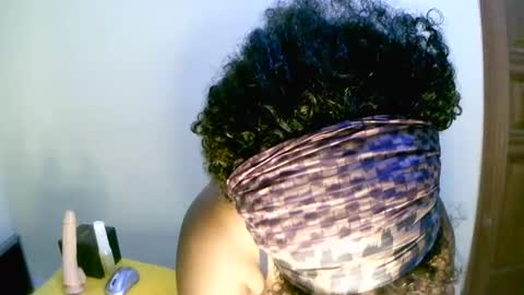 Snapshot of beautifulpeach2 chatting on 01/20/25, 12:36 beautifulpeach2 online show from 01/20/25, 12:36