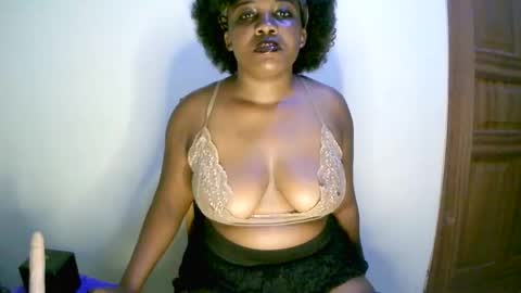 Snapshot of beautifulpeach2 chatting on 01/25/25, 09:46 beautifulpeach2 online show from 01/25/25, 09:46