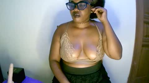 Snapshot of beautifulpeach2 chatting on 01/26/25, 04:41 beautifulpeach2 online show from 01/26/25, 04:41