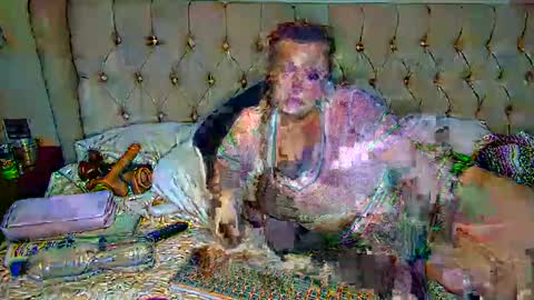 Snapshot of beauty4agent chatting on 12/03/24, 10:28 beauty4agent online show from 12/03/24, 10:28