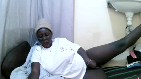 Snapshot of beauty_anjela chatting on 07/07/26, 07:34 beauty_anjela online show from 07/07/26, 07:34