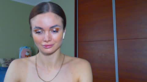 Maria online show from 02/12/25, 12:12