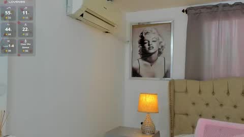 Ariana Reyes online show from 10/09/25, 12:14