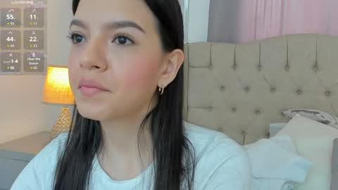 Snapshot of beautyari_ chatting on 03/30/26, 12:28 Ariana Reyes online show from 03/30/26, 12:28