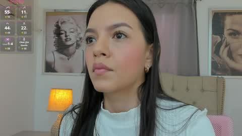 Snapshot of beautyari_ chatting on 04/08/26, 12:16 Ariana Reyes online show from 04/08/26, 12:16