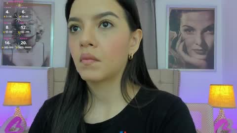 Snapshot of beautyari_ chatting on 04/10/26, 12:21 Ariana Reyes online show from 04/10/26, 12:21