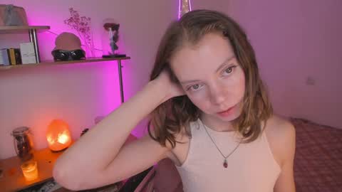 Snapshot of beautyeliise chatting on 01/14/25, 08:41 Eliise online show from 01/14/25, 08:41