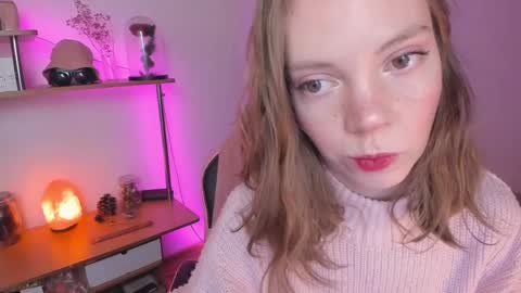 Snapshot of beautyeliise chatting on 02/14/25, 02:33 Eliise online show from 02/14/25, 02:33