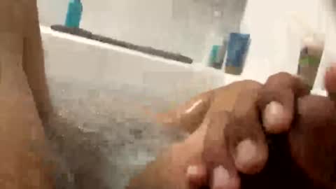 Snapshot of beautyinyoursmile chatting on 01/08/25, 09:53 love2seeudear online show from 01/08/25, 09:53